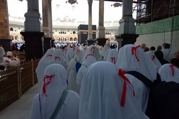 اعزام دانش‌آموزان دختر اصفهانی به حج عمره مفرده