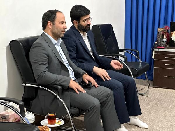 دیدار تمامی مسئولان ساوجبلاغ با امام جمعه 