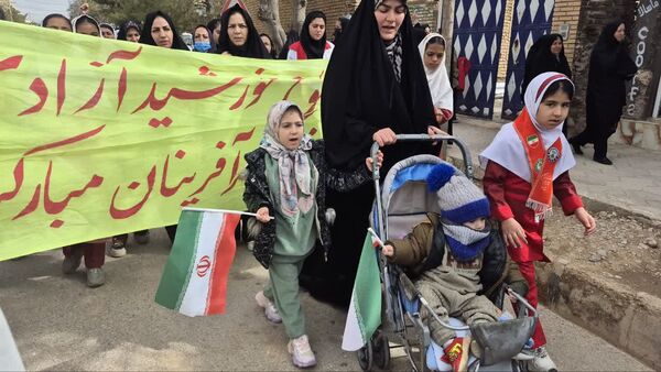 پیمان دانش‌آموزان با آرمان‌های انقلاب
