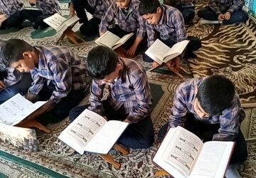 یادبود شهید والا‌مقام سید حسن نصرالله در دبستان نشاط قهدریجان