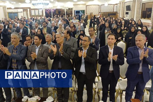 هفدهمین جشنواره مجمع خیرین مدرسه‌ساز شهریار در تالار شباهنگ شهریار 