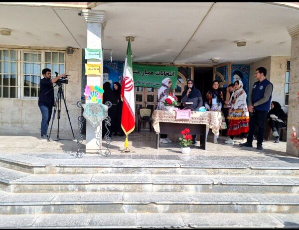 انتخابات همیار مشاور به‌مناسبت هفته بهداشت‌روان در آموزشگاه تلاش شهرستان بجنورد