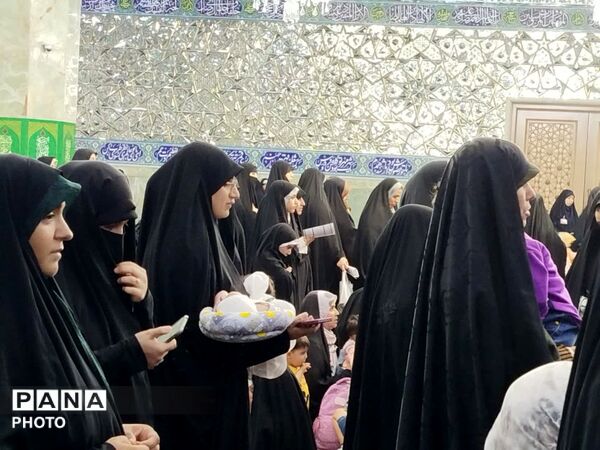 برپایی آیین «شکوه مادری» در قم