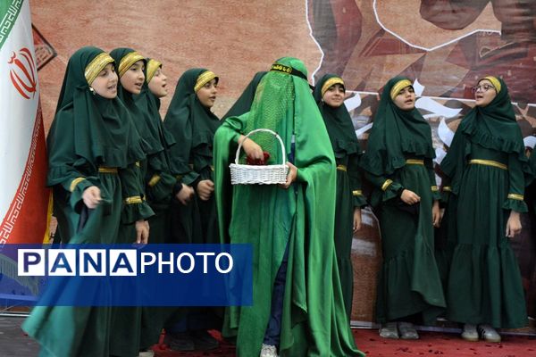 دومین جشنواره پوشش ایرانی اسلامی نوردُخت دربهارستان‌دو