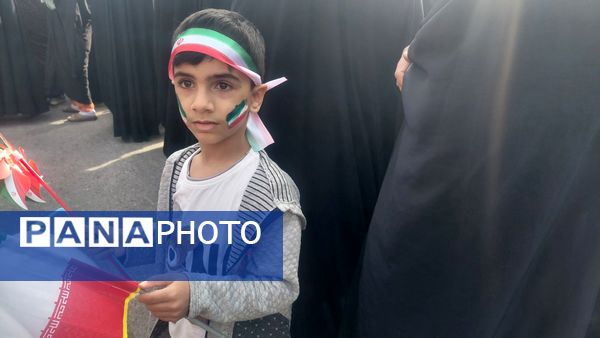 حضور پرشور مردم میناب در راهپیمایی ۲۲ بهمن