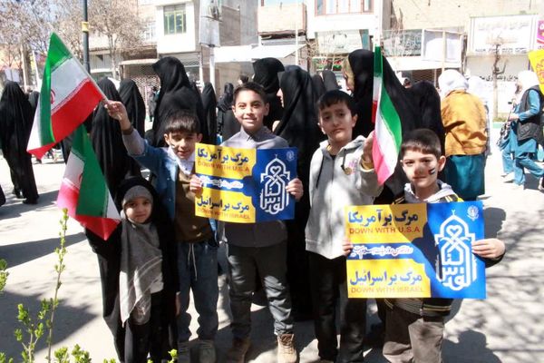 حضور پرشور مردم شهرستان فاروج در راهپیمایی قدس