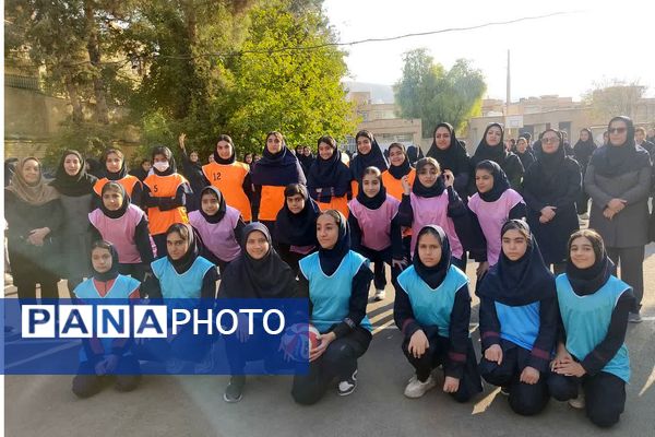 به‌مناسبت هفته بهداشت روان در دبیرستان فرشتگان ناحیه ۴شیراز 