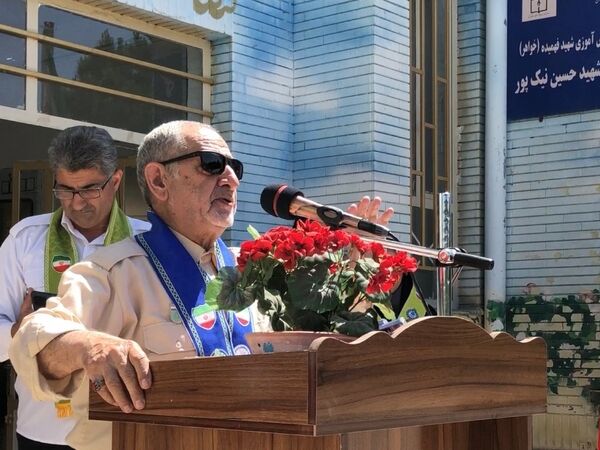 بازدید ارزیاب سازمان دانش‌آموزی کشور از دبیرستان تشکیلاتی المهدی ناحیه ۵ مشهد