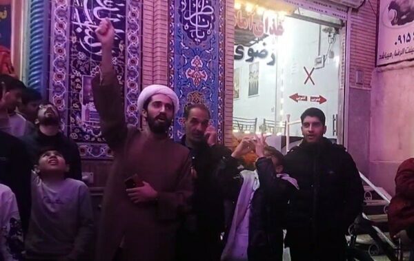 نسل z فریاد الله اکبر را در نیشابور سر دادند