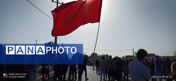 مراسم وداع و خاکسپاری پیکر پاسدار سرافراز اسلام در روستای همت آباد باخرز 