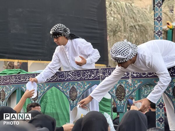 عزاداری ظهر عاشورا در اشکذر