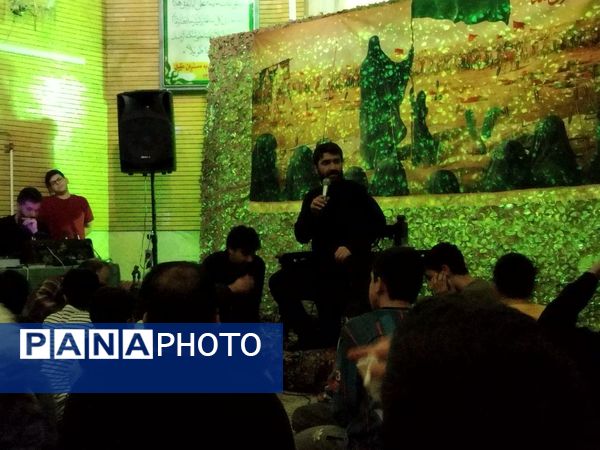 اعتکاف دانش‌آموزان منطقه ۱۶؛ دارالشهدای شهر تهران 