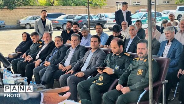کلنگ‌زنی مدرسه ۱۲ کلاسه در روستای اردکلو شهرستان مرند