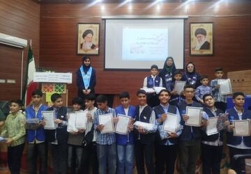 تجلیل از خبرنگاران فعال پانا و برگزیدگان پویش‌های دانش‌آموزی ناحیه ۴ شیراز