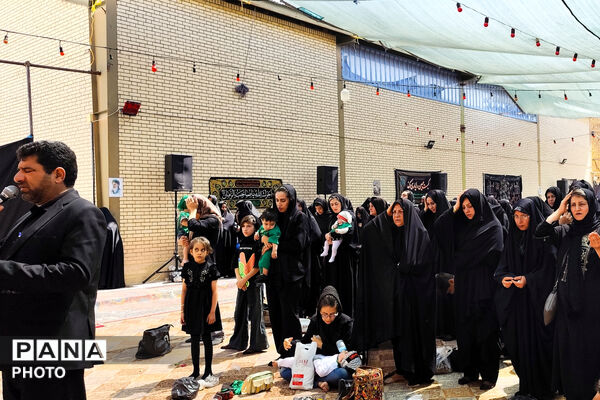 همایش شیرخوارگان حسینی در صغاد؛ مکتب پرورش سربازان امام زمان(عج)