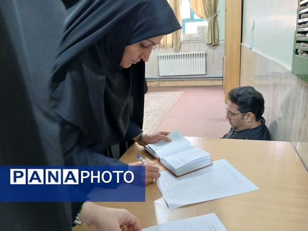 برگزاری جلسه توجیهی هیات‌های دانش‌آموزی دختران آموزش و پرورش ناحیه۶ مشهد