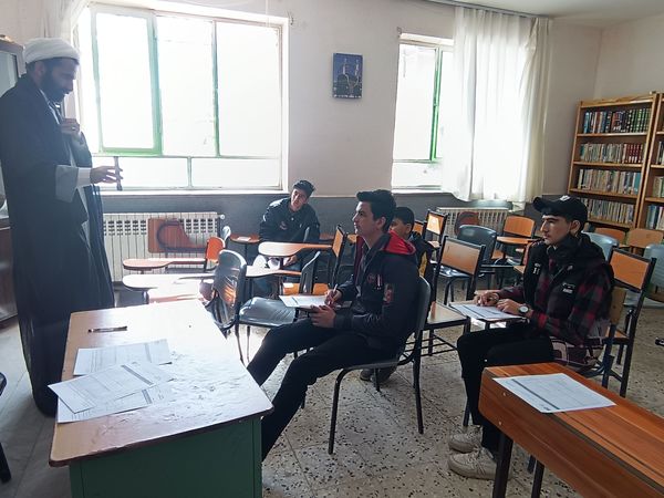  جلسه توجیهی دانش‌آموزان برگزیده مسابقات قرآن و عترت شهرستان باخرز