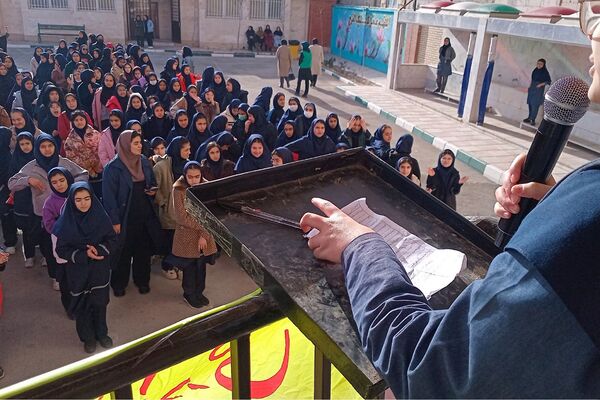 طنین گلبانگ زنگ انقلاب در مدرسه اخترصدوقی پیشوا