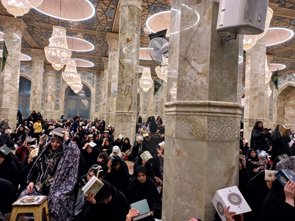 مراسم احیا شب بیست و یکم ماه رمضان در مسجد اعظم قم