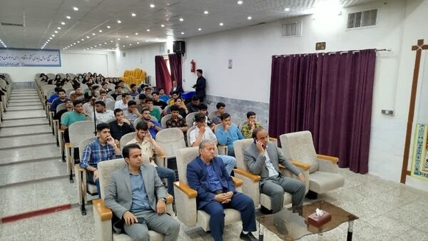 همایش راه روشن در شهرستان خلیل آباد 