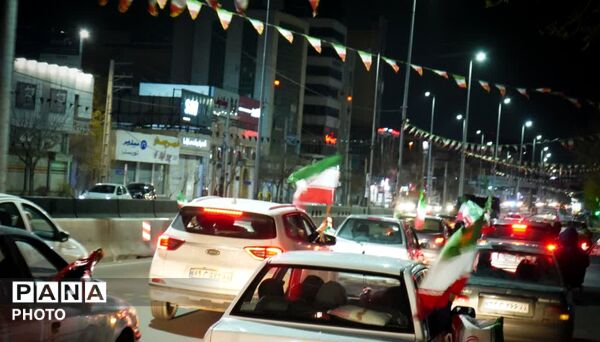 فریاد یک‌صدا؛ خیزش احساسی مردم در چهلم رهبر انقلاب