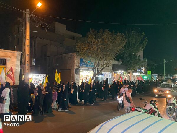 طنین‌ صدای شعار «مرگ بر آمریکا و اسرائیل» در فلکه سوم خزانه 