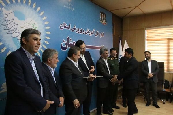 بسطام رتبه برتر استان سمنان در اجرای طرح ملی ایران دیجیتال شد