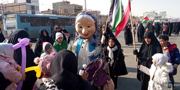 تجمع مردم غیور، انقلابی و ولایتمدار اسلامشهر در جشن ۴۶ سالگی انقلاب اسلامی