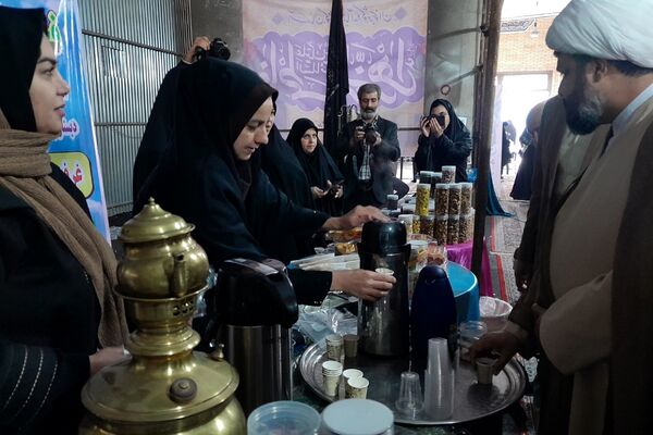 برپایی نمایشگاه دستاورهای دانش‌آموزان منطقه کهریزک 