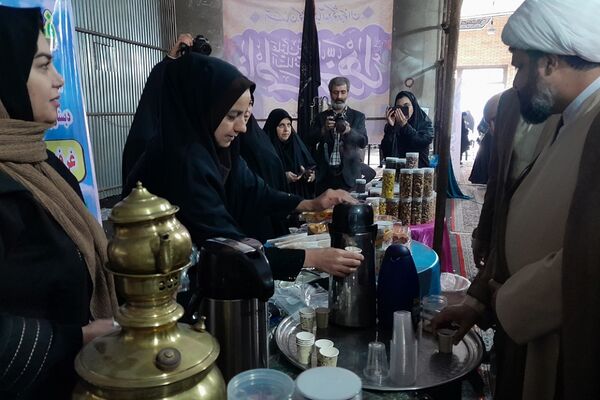 برپایی نمایشگاه دستاورهای دانش‌آموزان منطقه کهریزک 