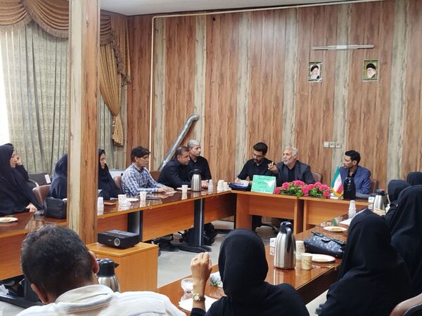 جلسه تعیین قیمت فرم مدارس فاروج 