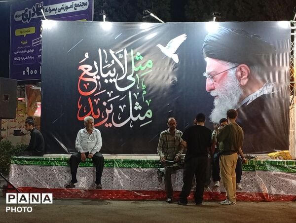  جلوه‌ای از همدلی و مشارکت اجتماعی مردم  کرج در تجمعات شبانه