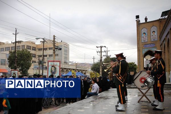 راهپیمایی یوم الله ۱۳ آبان در کرمانشاه