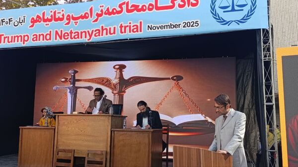 قاب‌هایی از خروش نسل بیدار
