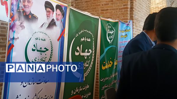 میز خدمت اداره‌های نیشابور در نماز جمعه