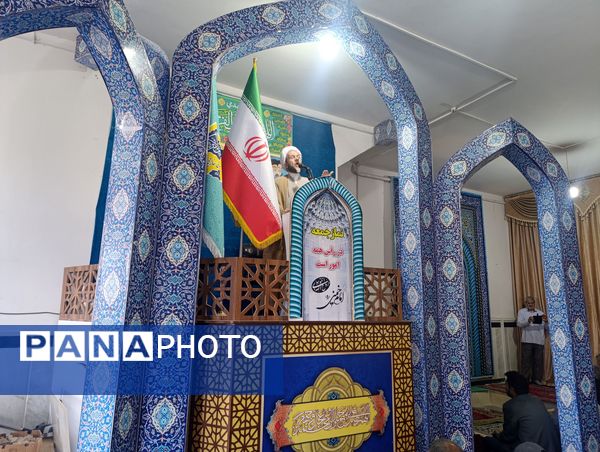 نماز جمعه در خلیل آباد