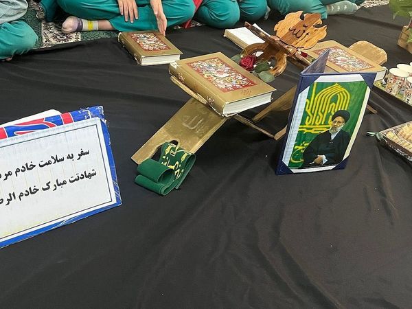 مراسم گرامیداشت شهدای خدمت در مدارس شهرستان فیروزکوه