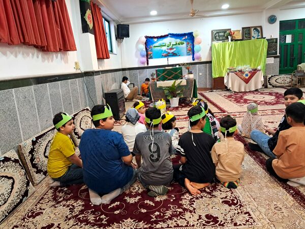 جشن اختتامیه خانه قرآن تسنیم در حسینیه اباذر