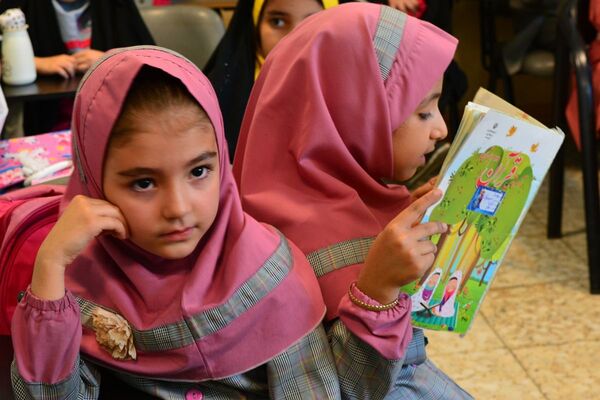 برگزاری مسابقات قرآن‌، عترت ونماز دربهارستان‌دو