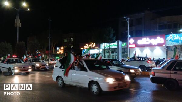 نیشابوری ها همچنان در میدان حاضرند 