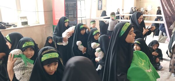 همایش شیرخوارگا‌ن حسینی در محمدشهر کرج