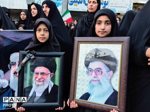 نور وفاداری در سایه مظلومیت