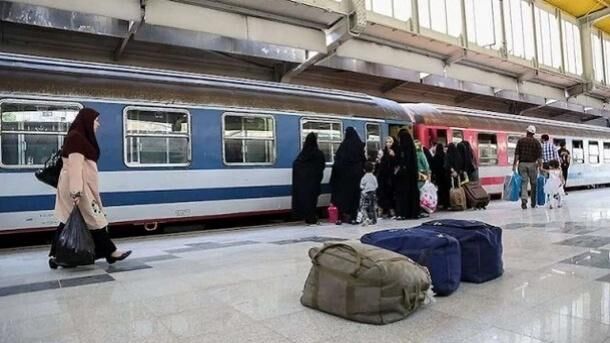 پیش‌فروش بلیت‌ قطارهای مسافری نیمه اول مرداد آغاز شد