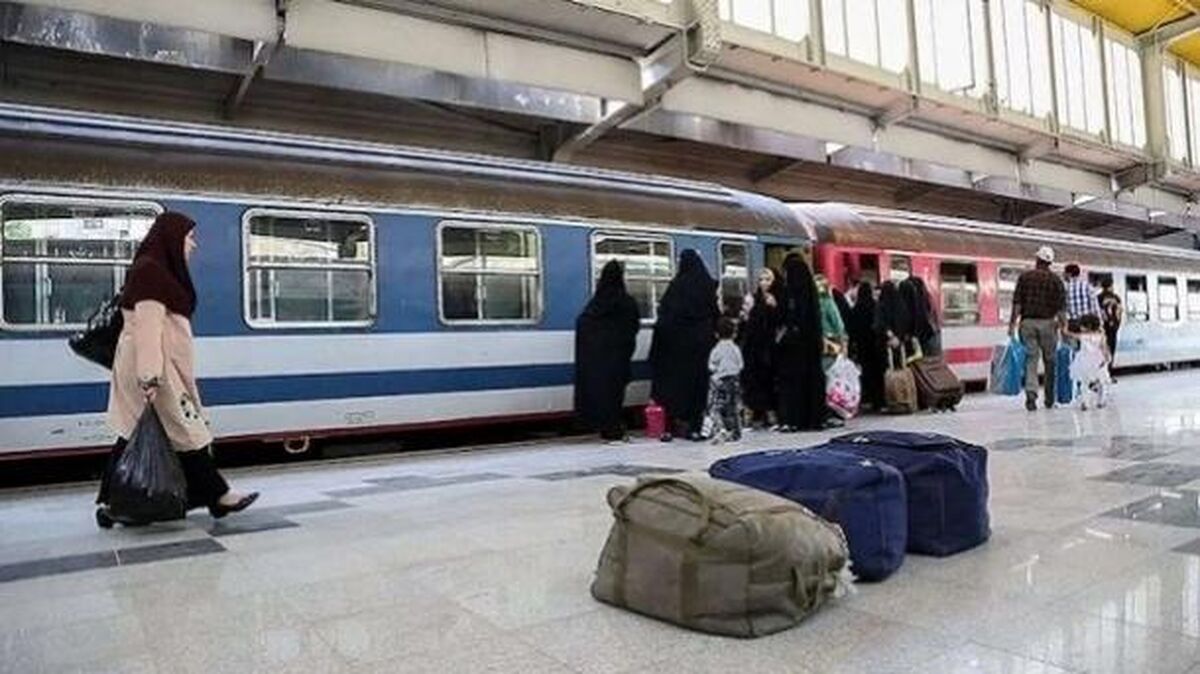 آغاز پیش‌فروش بلیت قطارهای شهریور از دوشنبه