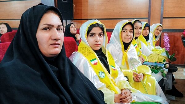 آیین گرامیداشت تجلیل از معلمان نمونه کشوری کهگیلویه و بویراحمد