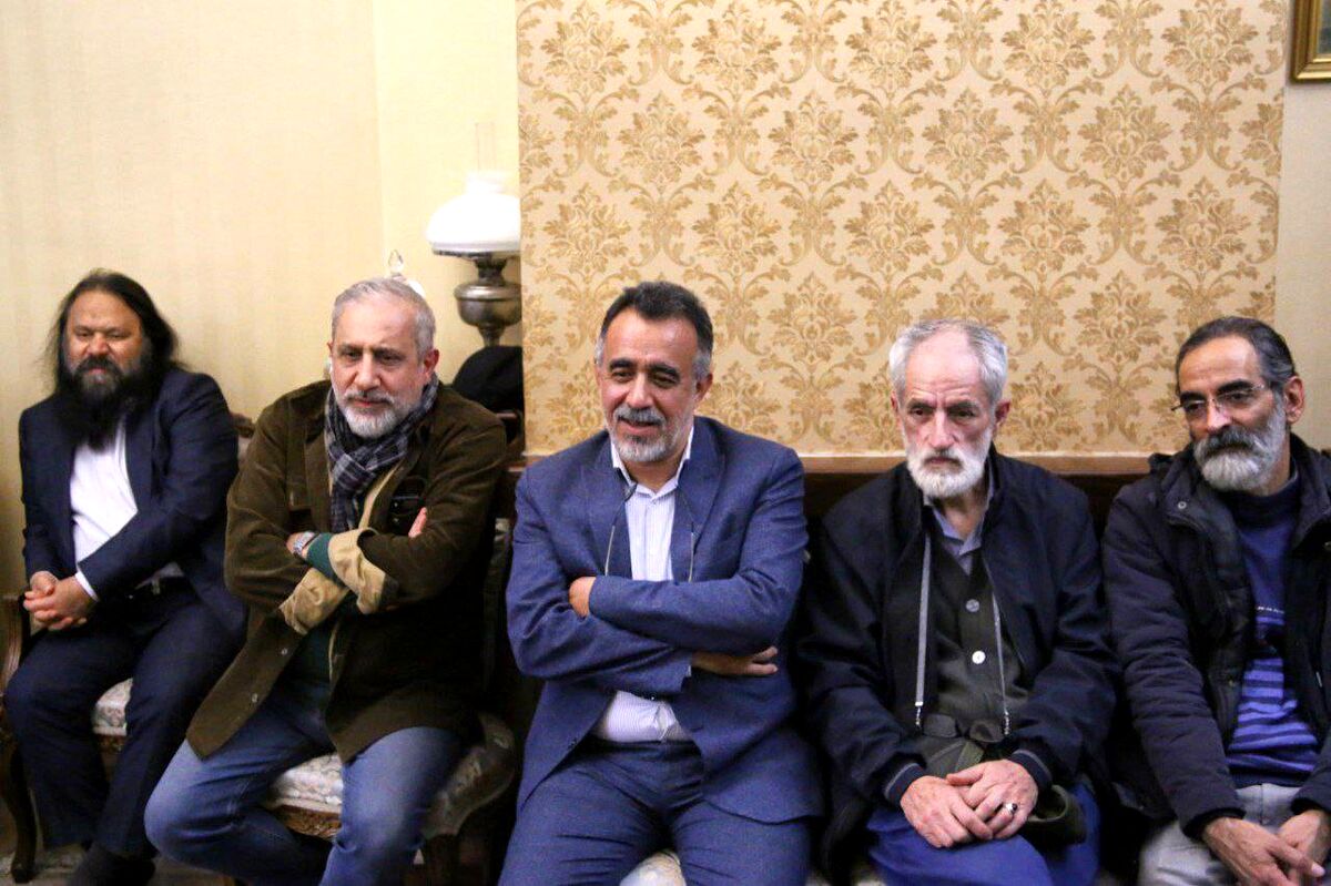 دیدار پایان سال مدیرکل هنرهای نمایشی با یک بازیگر پیشکسوت تئاتر