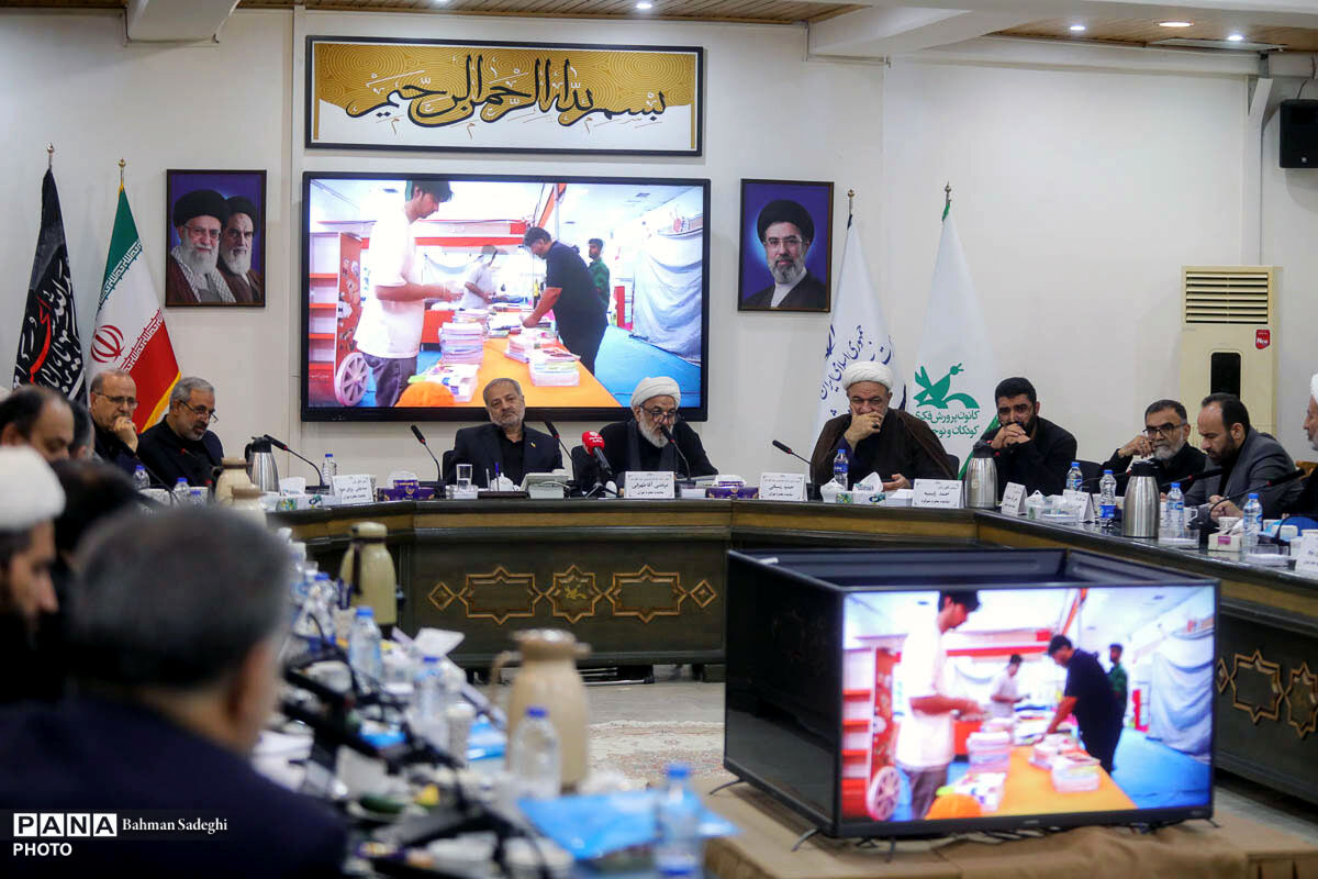 استمرار آموزش؛ نخستین راهبرد آموزش‌وپرورش در دوران جنگ/ بازتاب اقتدار ملی در کتاب‌های درسی و برنامه‌های تربیتی/ مدارس؛ کانون فعالیت‌های فرهنگی و تربیتی در دوران جنگ