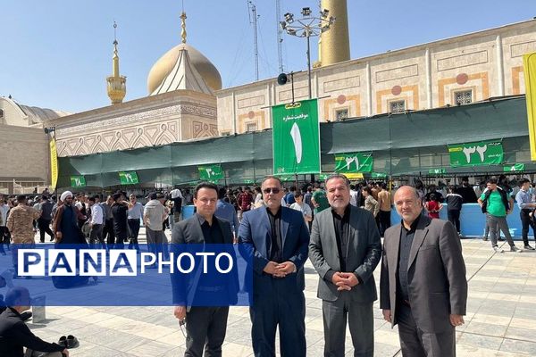 حضور پرشور مردم شهرری در مراسم ارتحال امام خمینی (ره) 