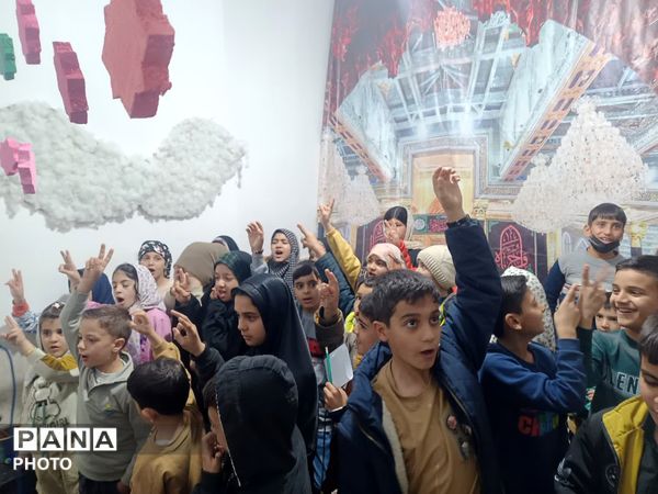 یادواره شهدا در تکیه سادات مروست 