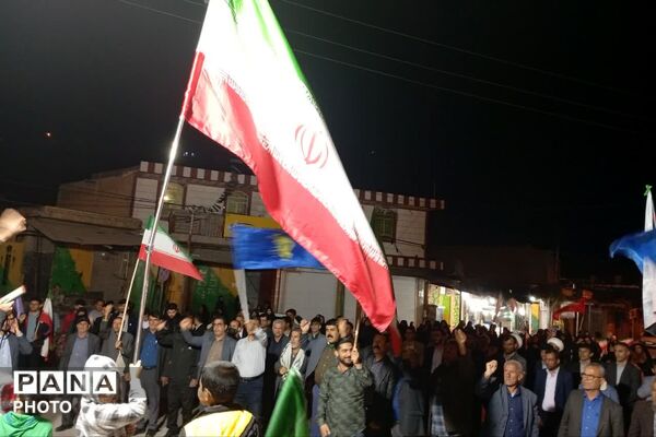حضور پرشور فرهنگیان شهر قلعه رئیسی در شامگاه پنجاه و ششم پرشور تر از همیشه 